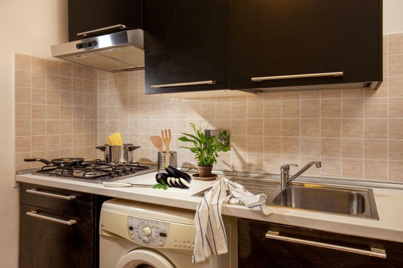 Piceni 6 House Apartment Rome Bagian luar foto